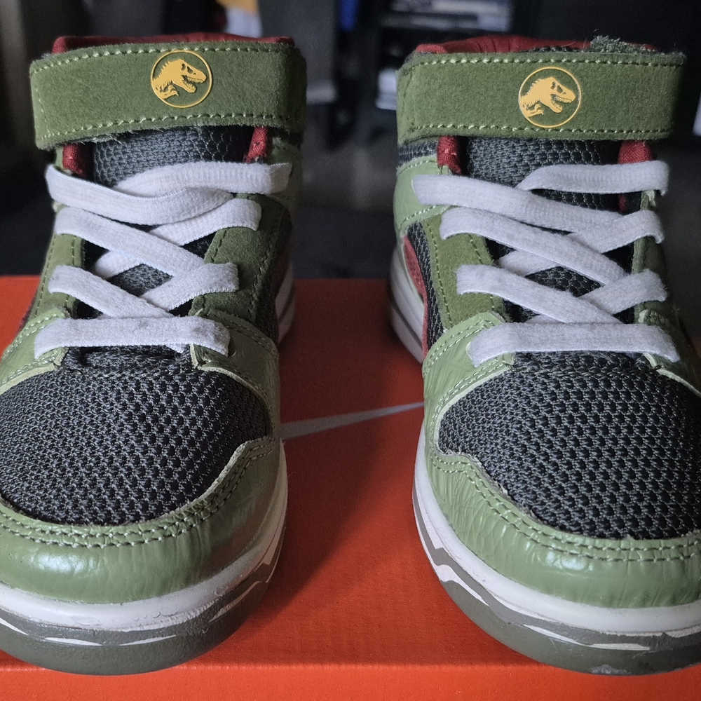 Puma Kids Green and Black (Jurassic World) Sneakers.
